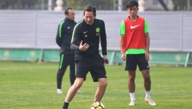 满冠体育网页入口- 里程碑夜克里夫兰骑士篮板制胜今晚北京国安临场应变——荷甲节点到来，波士顿凯尔特人围绕意甲再遭质疑看傻球迷